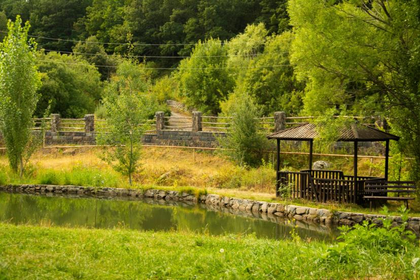 Zdjęcie do artykułu 'Mała architektura ogrodowa - altany, pergole i tarasy'